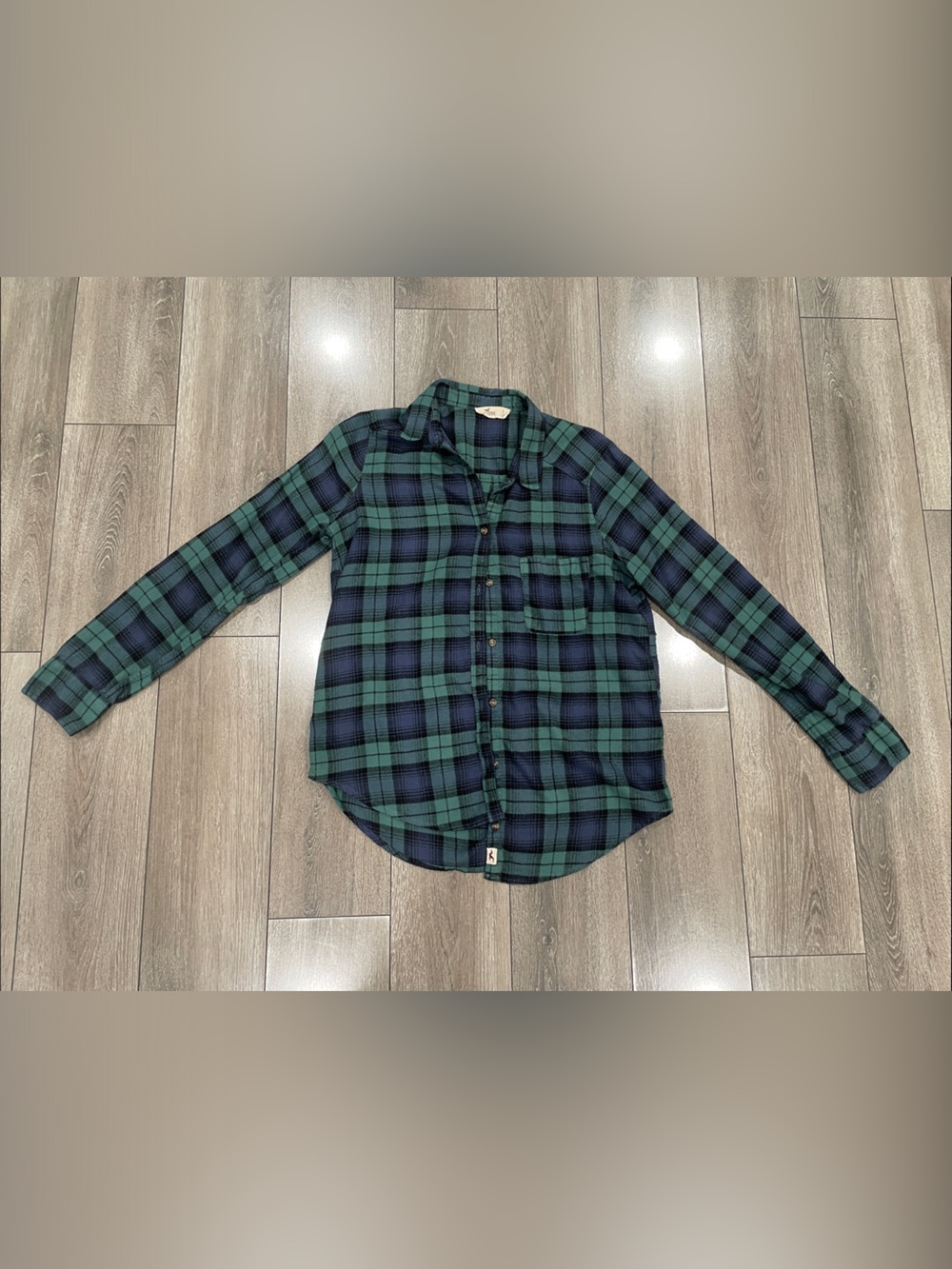 Hollister top